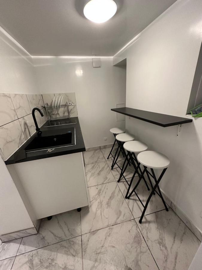 Appartement Mignon Livry-Gargan Exteriör bild