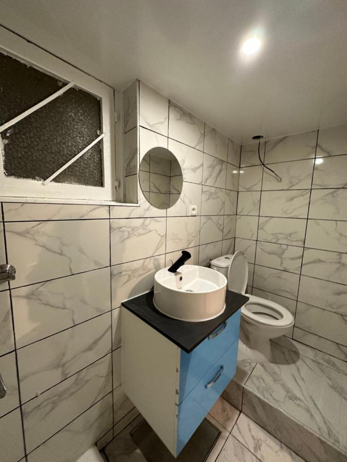 Appartement Mignon Livry-Gargan Exteriör bild
